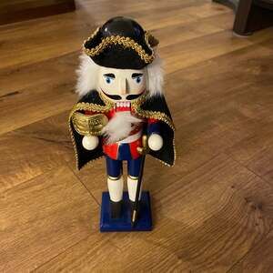 2005 Masquerade NUTCRACKER FIGURINE 11.5" Wood Phantom‎ Mask Christmas Holiday